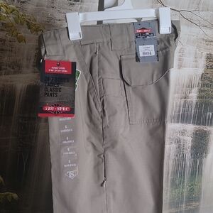 New with tags! Tru Spec Womens 6 classic tactical uniform khaki pants